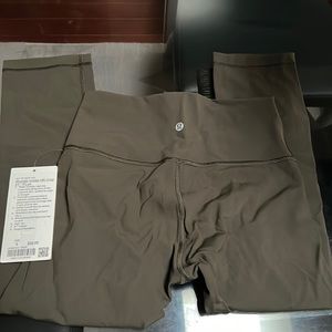 Lululemon Wunder Under HR Crop 21” Flux